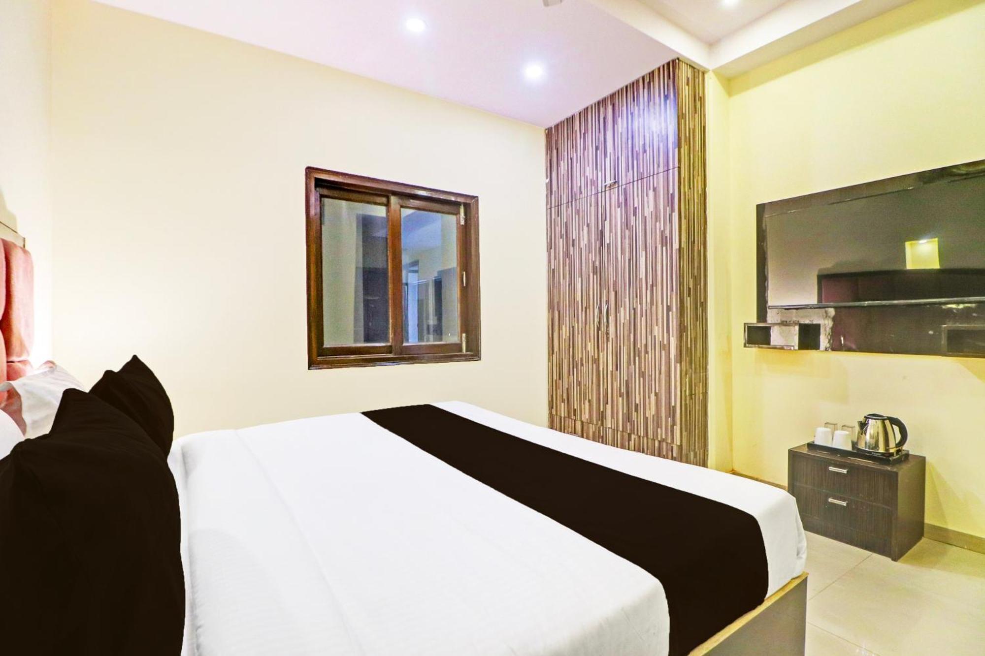 Hotel O Mansarover Inn Nuova Delhi Esterno foto
